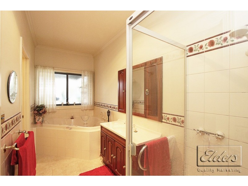 201 Taylors Lane, Strathfieldsaye VIC 3551