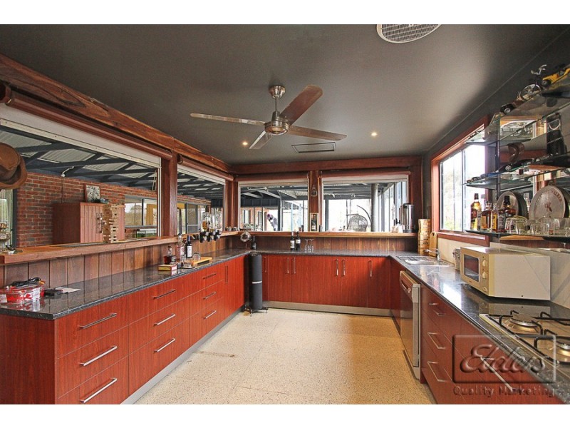 201 Taylors Lane, Strathfieldsaye VIC 3551