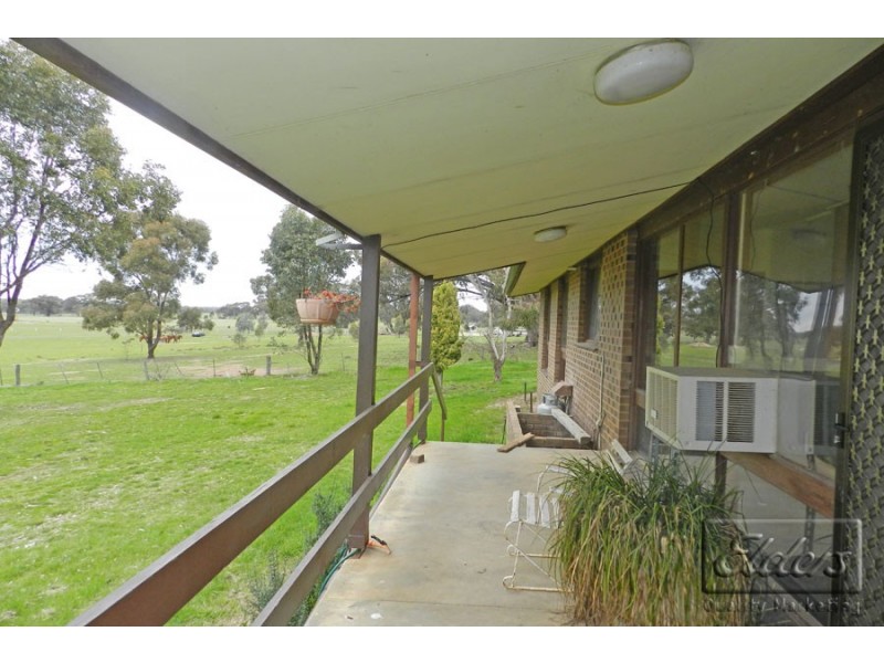 132 Canny Road, Axedale VIC 3551