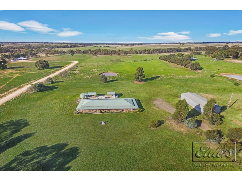 380 Canny Road, Axedale VIC 3551