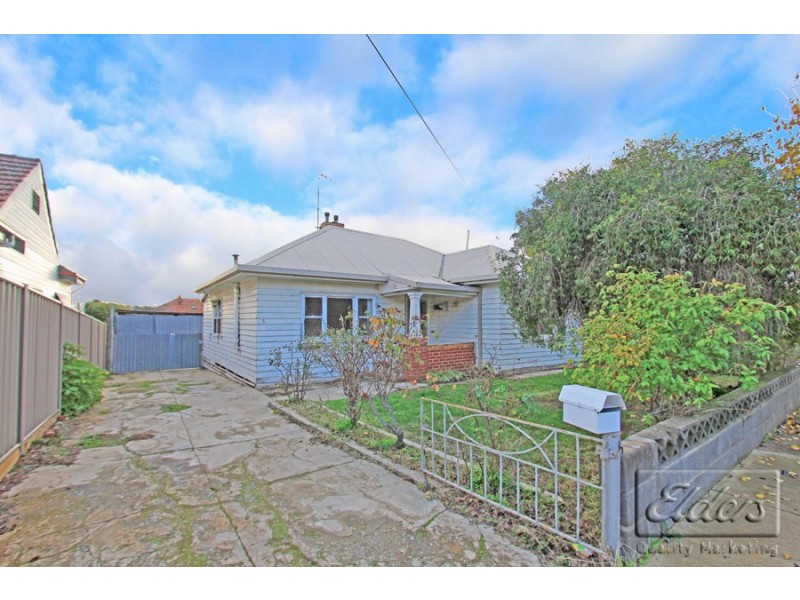 5 Theodore Street, Flora Hill VIC 3550