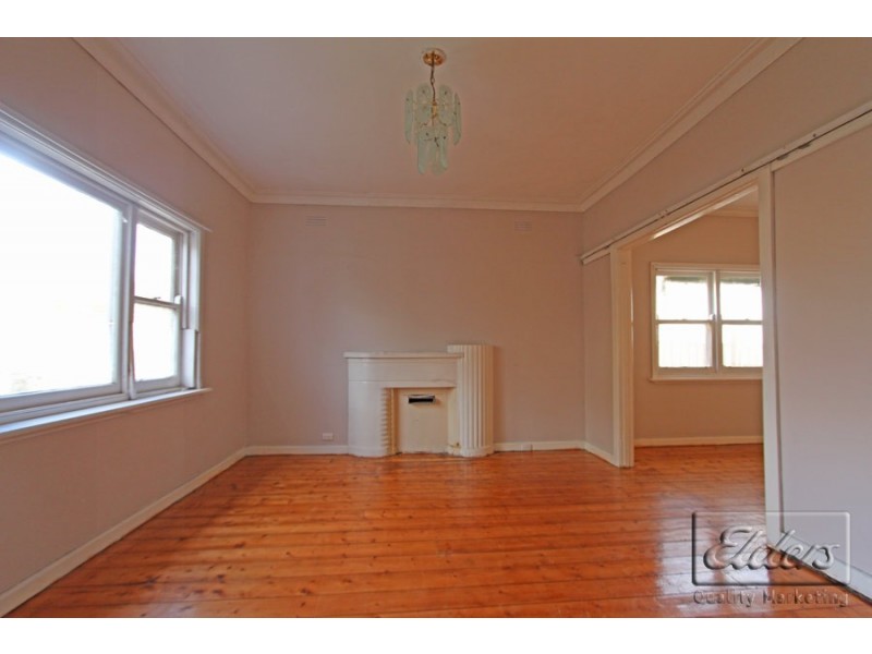 5 Theodore Street, Flora Hill VIC 3550