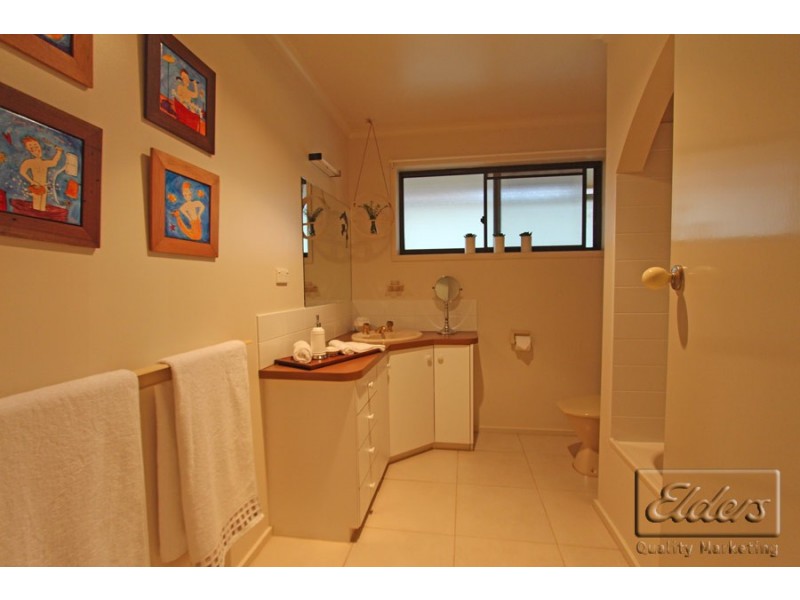 3 Molesworth Road, Kangaroo Flat VIC 3555