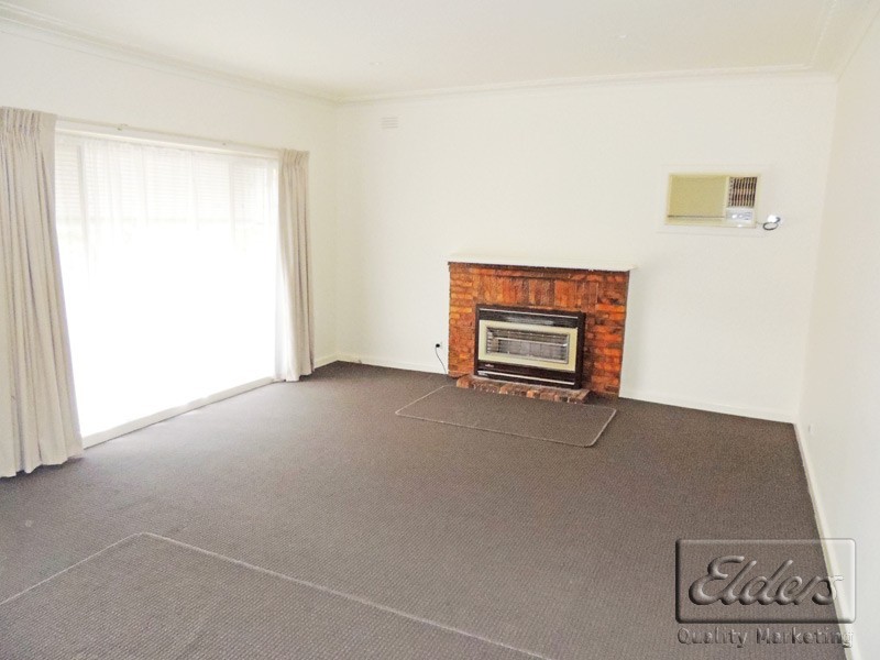 52 Montgomery Crescent, White Hills VIC 3550