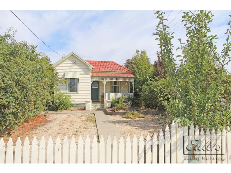 13 Victoria Street, Ironbark VIC 3550