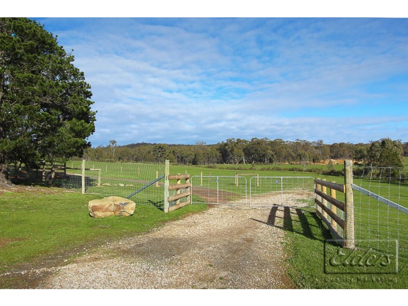 36 George Terrace, Axe Creek VIC 3551