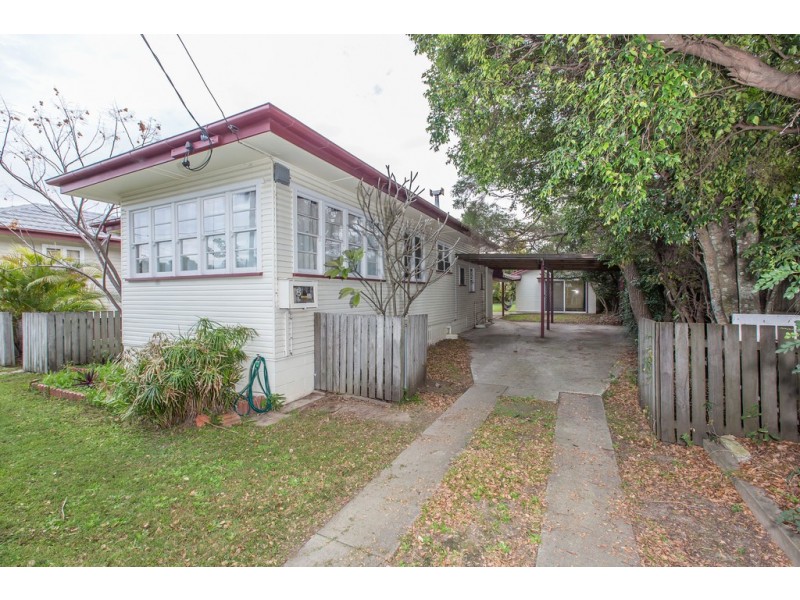 143-145 Maine Road, Clontarf QLD 4019