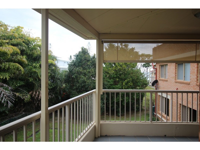 4/162 Prince Edward Parade, Scarborough QLD 4020