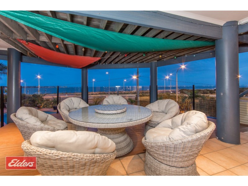 3 BAYVIEW TERRACE, Clontarf QLD 4019