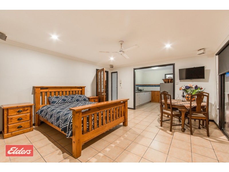 3 BAYVIEW TERRACE, Clontarf QLD 4019