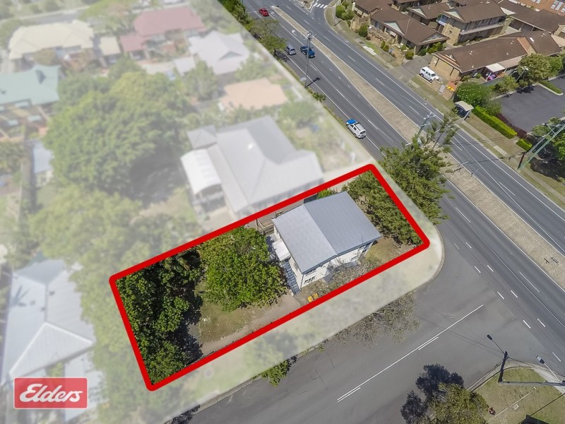 390 OXLEY AVENUE, Redcliffe QLD 4020