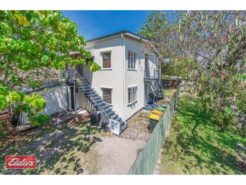 390 OXLEY AVENUE, Redcliffe QLD 4020