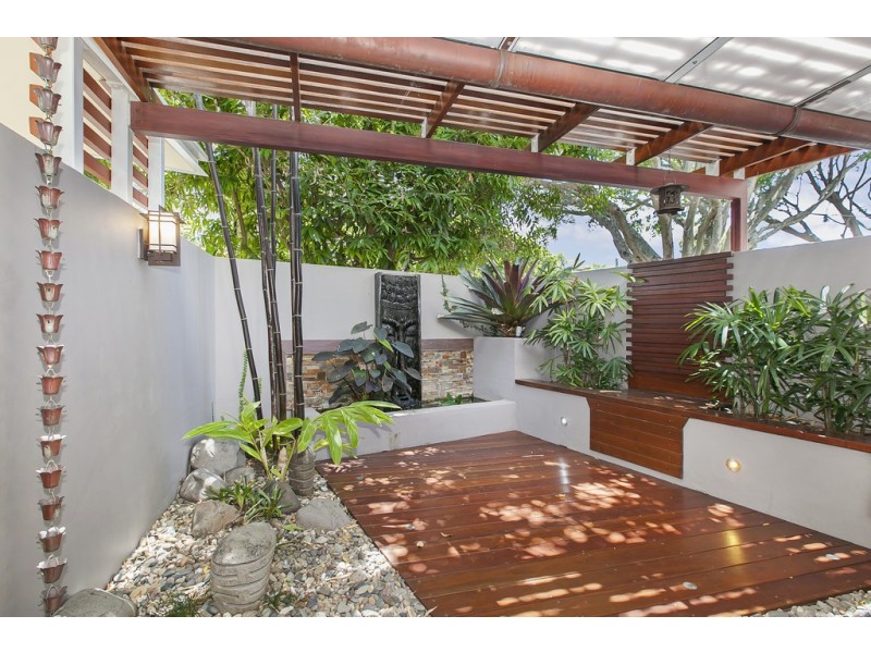 4/46-48 Prince Edward Parade, Redcliffe QLD 4020