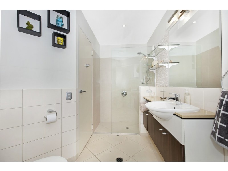 4/46-48 Prince Edward Parade, Redcliffe QLD 4020