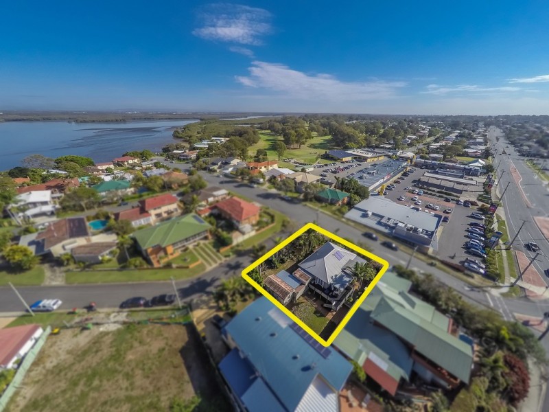 1 BAYVIEW TERRACE, Clontarf QLD 4019