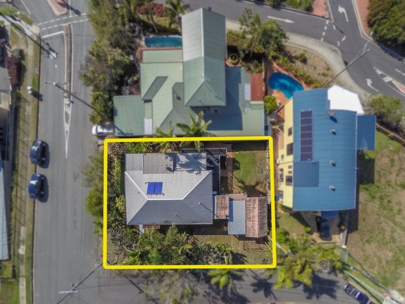 1 BAYVIEW TERRACE, Clontarf QLD 4019