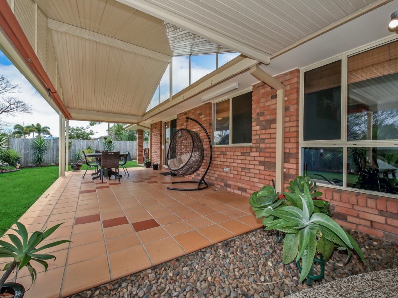 2 Walsh Street, Redcliffe QLD 4020