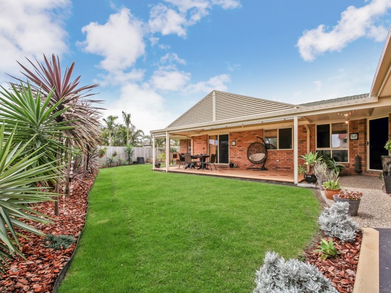 2 Walsh Street, Redcliffe QLD 4020