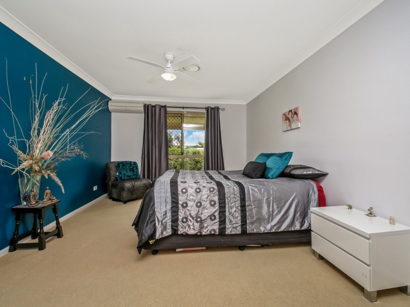 2 Walsh Street, Redcliffe QLD 4020