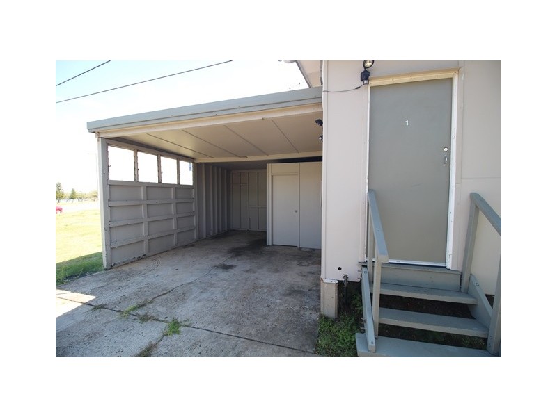 1/96 Hornibrook Esplanade, Clontarf QLD 4019
