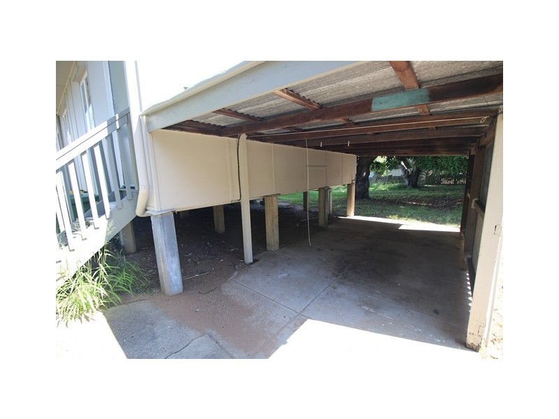 2/96 Hornibrook Esplanade, Clontarf QLD 4019