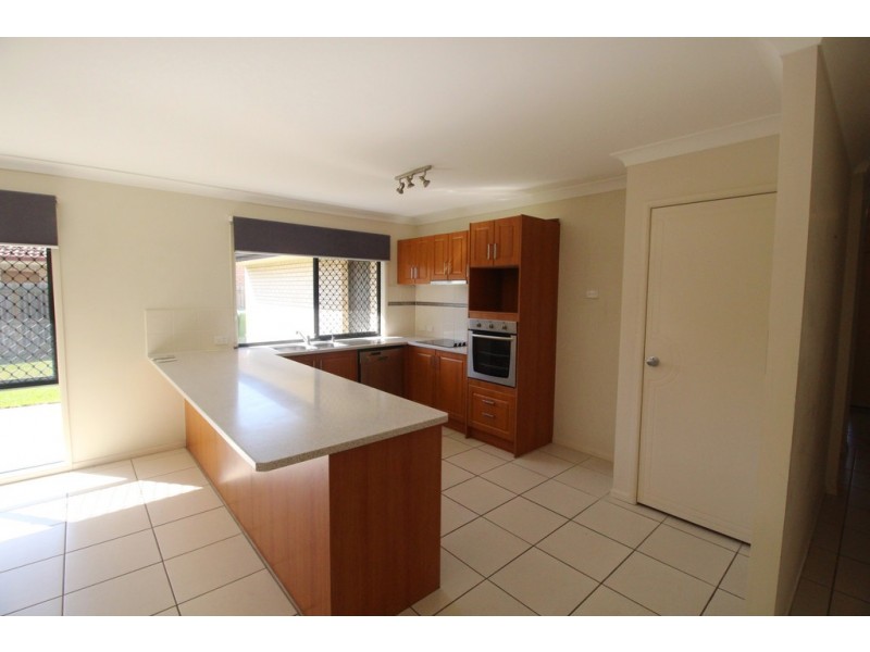 10 Amity Drive, Rothwell QLD 4022