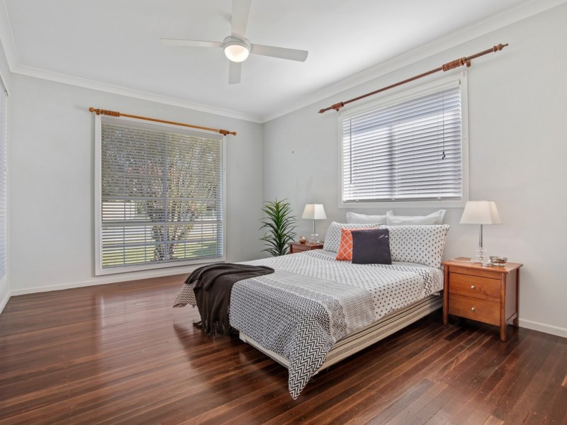 2 Percy Street, Redcliffe QLD 4020