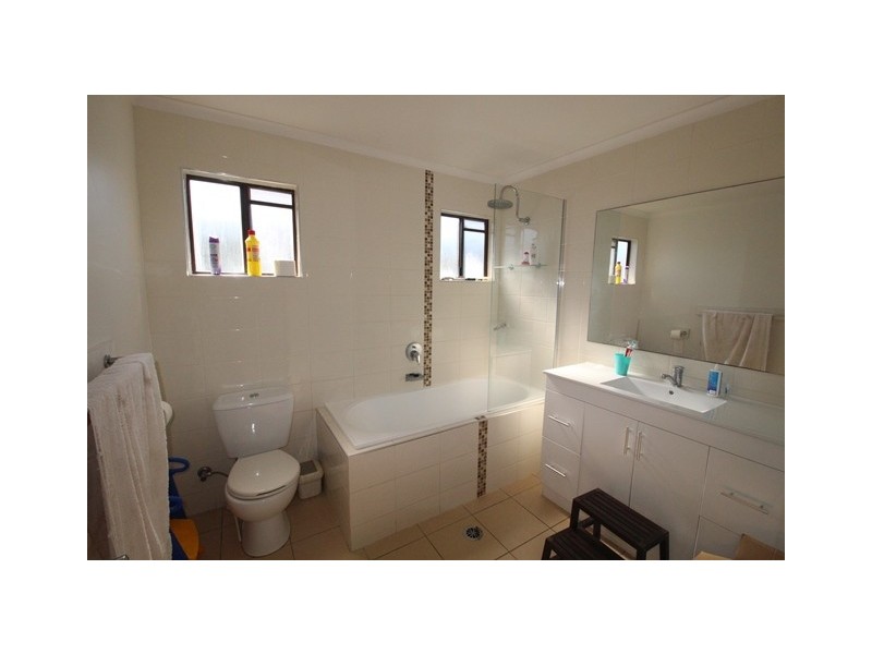 8a Roma Street, Scarborough QLD 4020