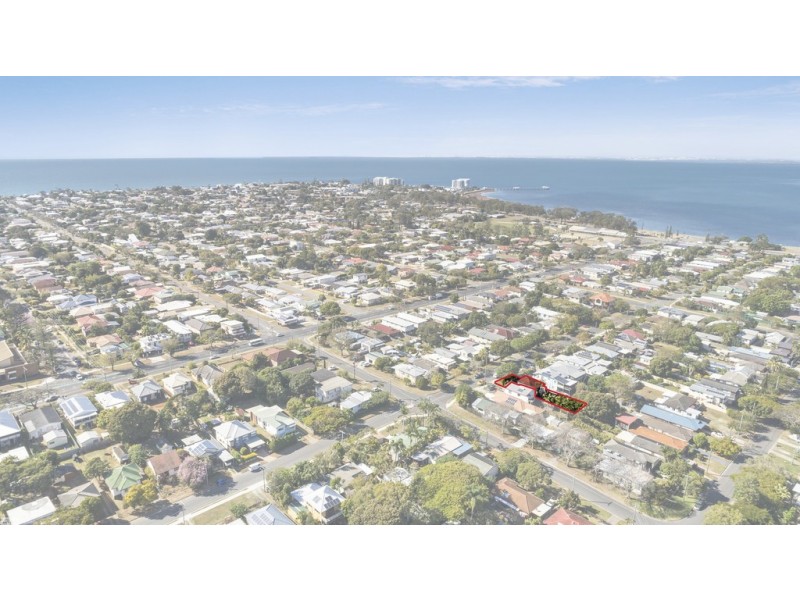 65 Mclennan Street, Woody Point QLD 4019