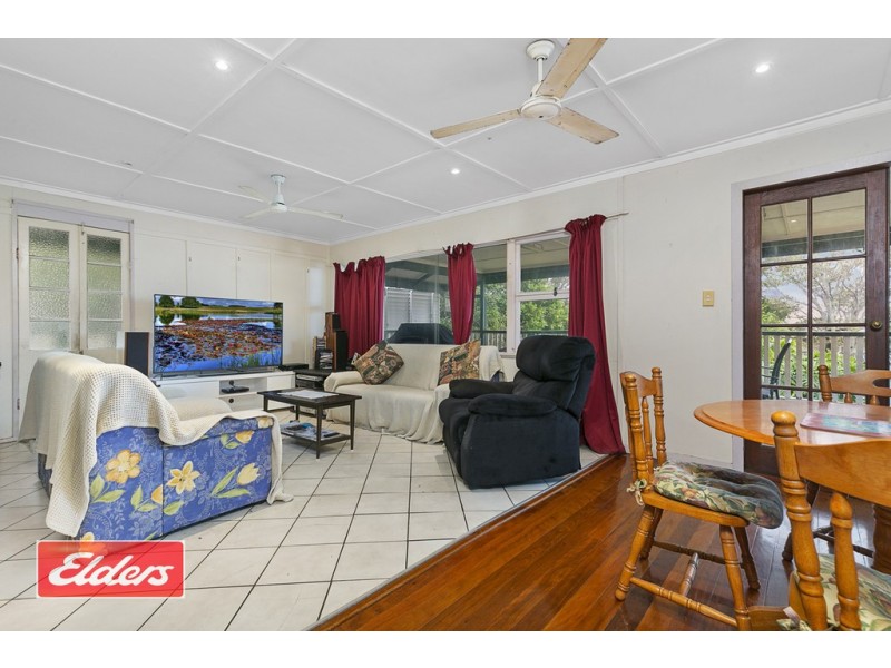 8 Murphy Street, Scarborough QLD 4020