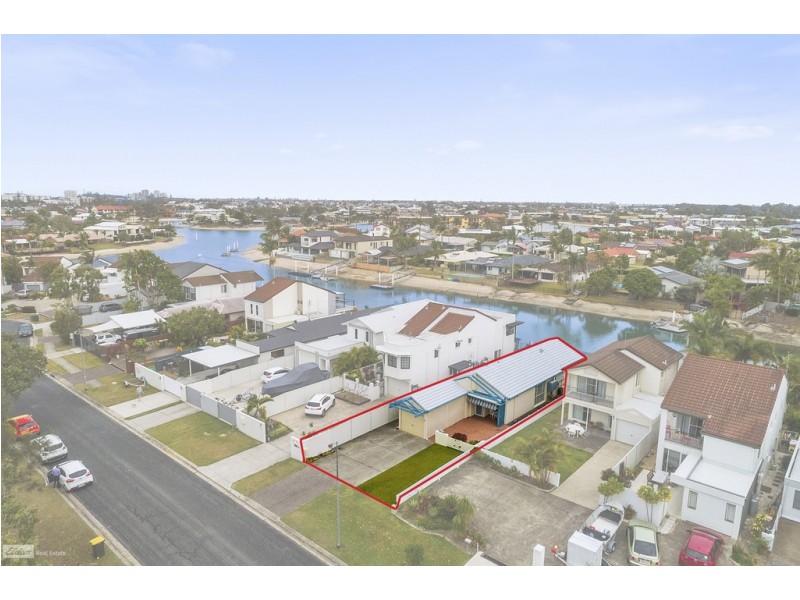 6A Admirals Court, Mooloolaba QLD 4557