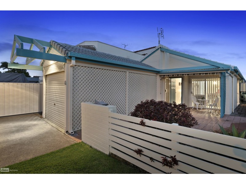 6A Admirals Court, Mooloolaba QLD 4557