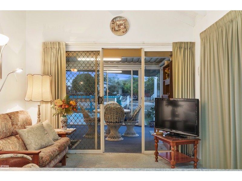 6A Admirals Court, Mooloolaba QLD 4557