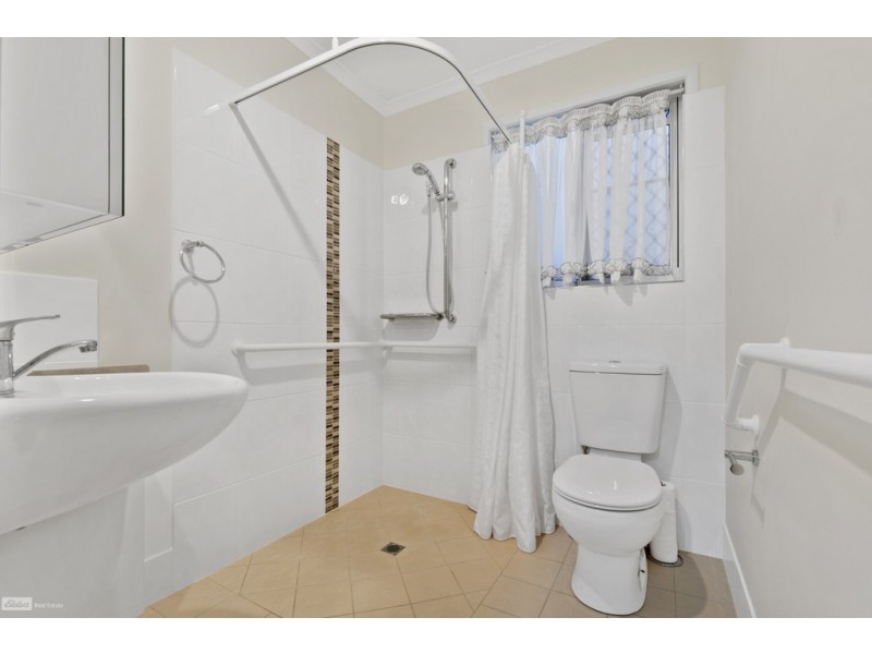 6A Admirals Court, Mooloolaba QLD 4557