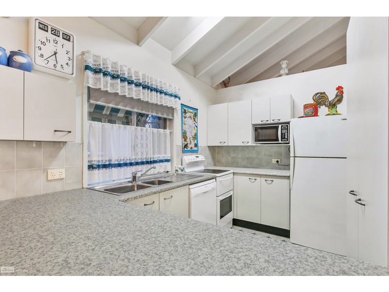6A Admirals Court, Mooloolaba QLD 4557