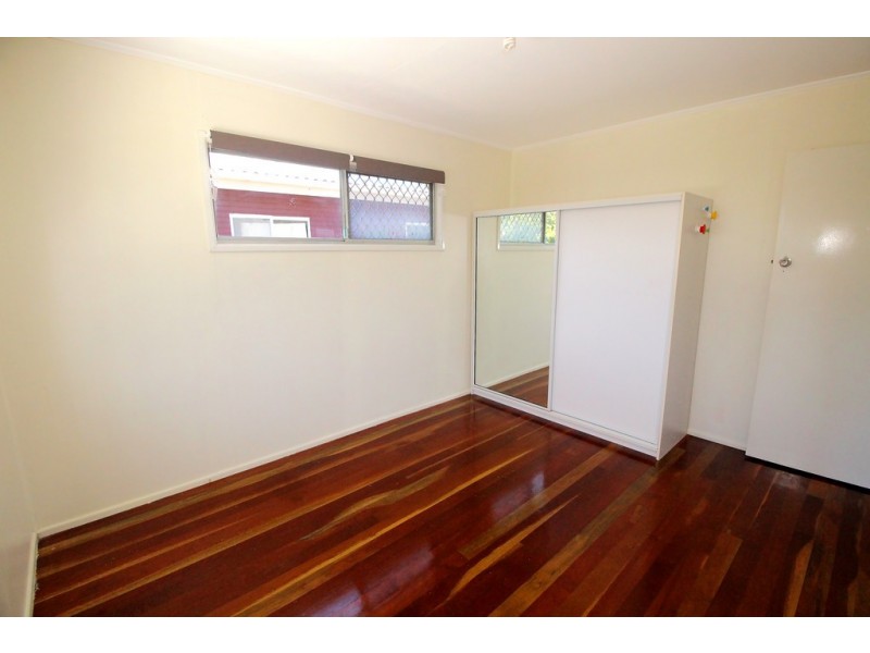 67 Longland Street, Redcliffe QLD 4020