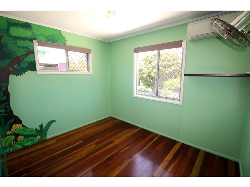 67 Longland Street, Redcliffe QLD 4020