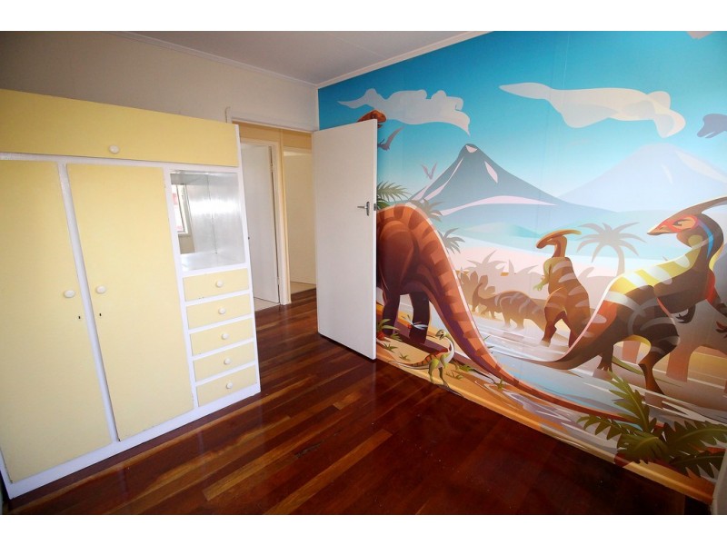 67 Longland Street, Redcliffe QLD 4020