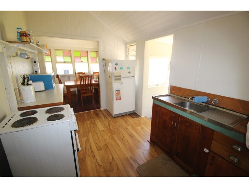 25 Grant Street, Redcliffe QLD 4020