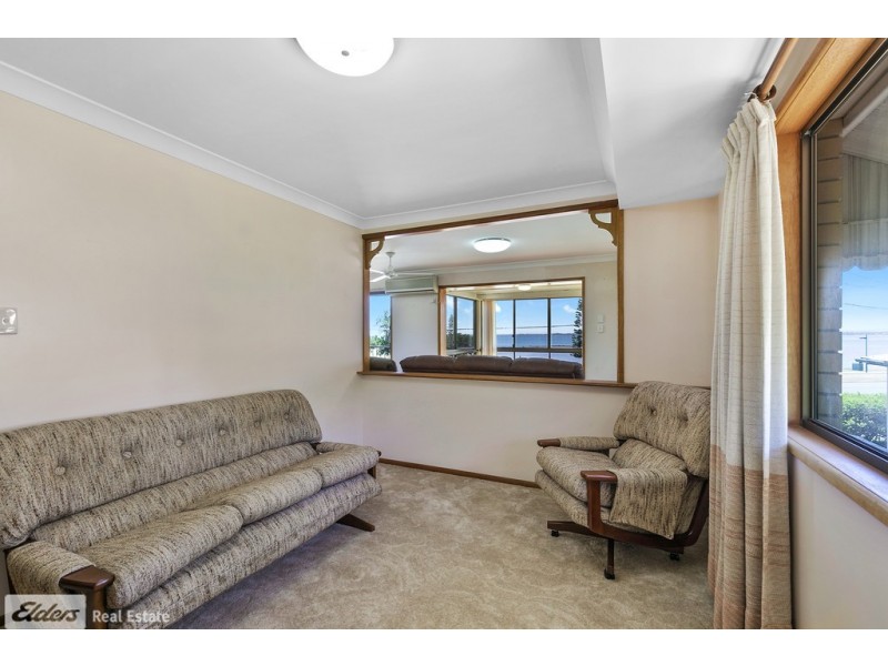 100 Hornibrook Esplanade, Clontarf QLD 4019