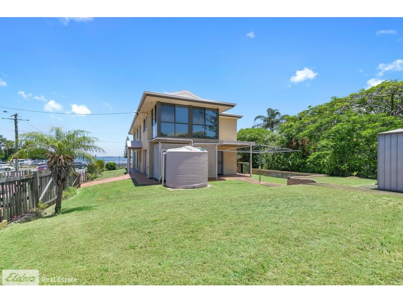 100 Hornibrook Esplanade, Clontarf QLD 4019