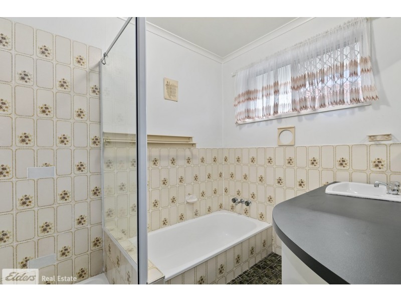 4 Waratah Drive, Clontarf QLD 4019