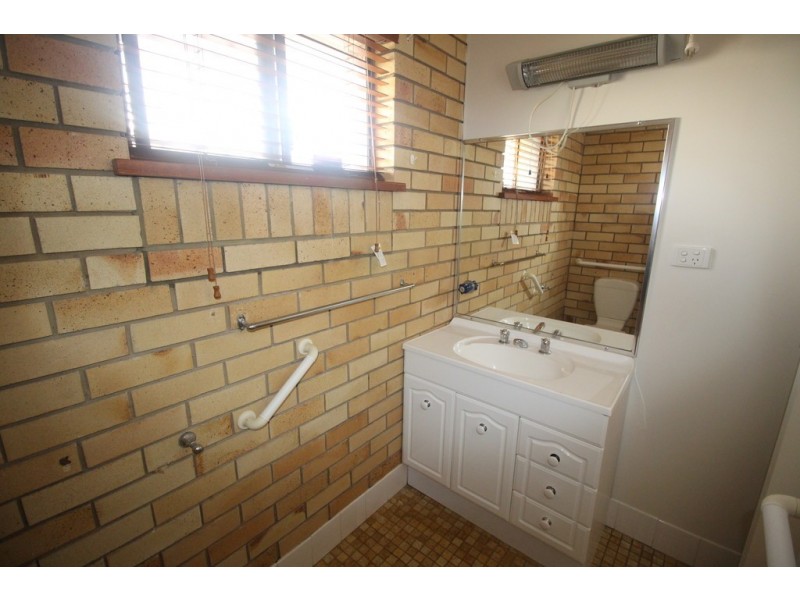 3/53 Ellen Street, Woody Point QLD 4019