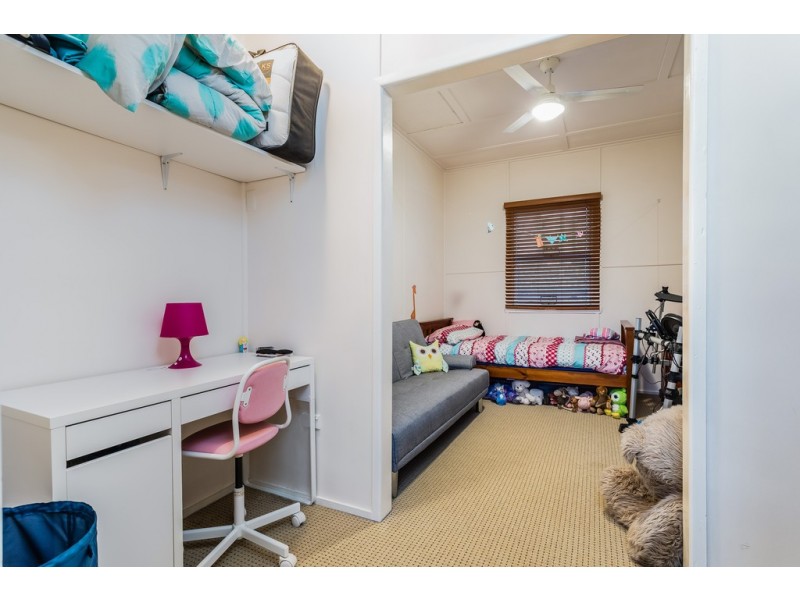 3 Kate Street, Woody Point QLD 4019