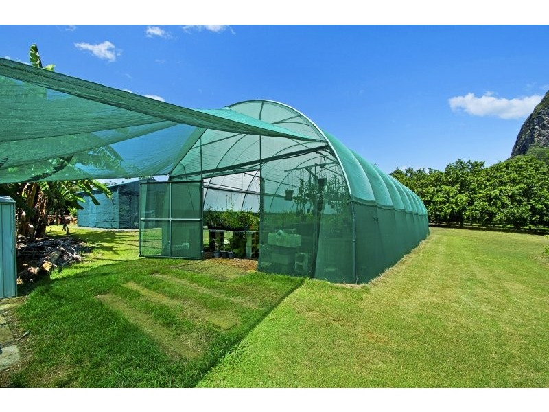 Glass House Mountains QLD 4518