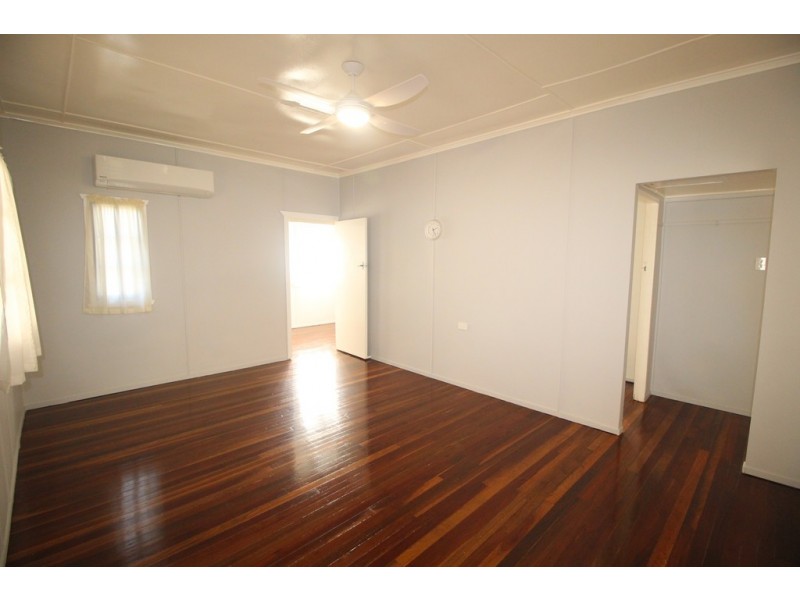 78 McLennan Street, Woody Point QLD 4019