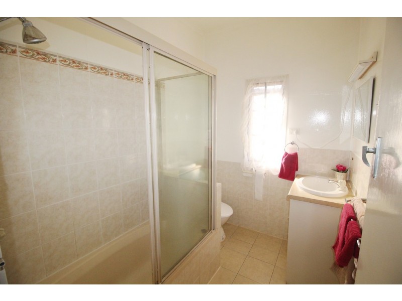 78 McLennan Street, Woody Point QLD 4019