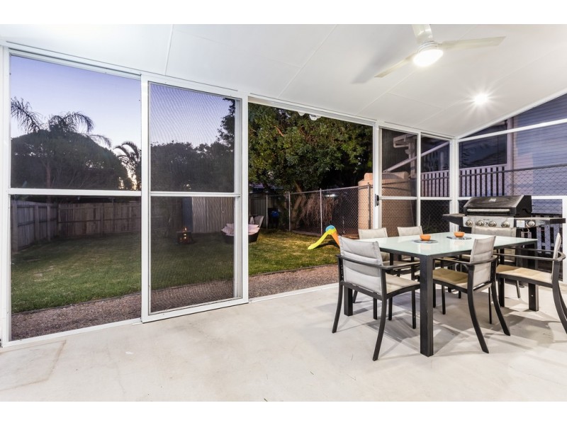 3 Kate Street, Woody Point QLD 4019