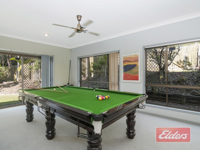 16 DORSET DRIVE (7 Essex Close), Springwood QLD 4127