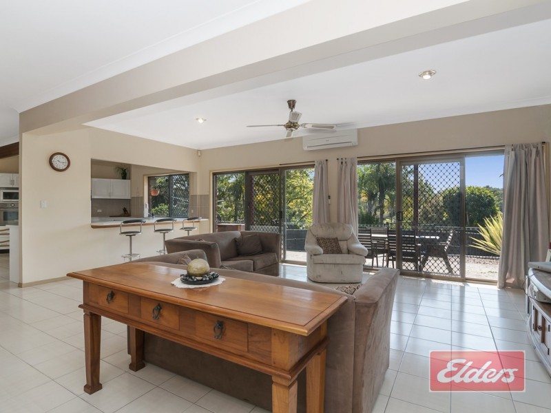 16 DORSET DRIVE (7 Essex Close), Springwood QLD 4127